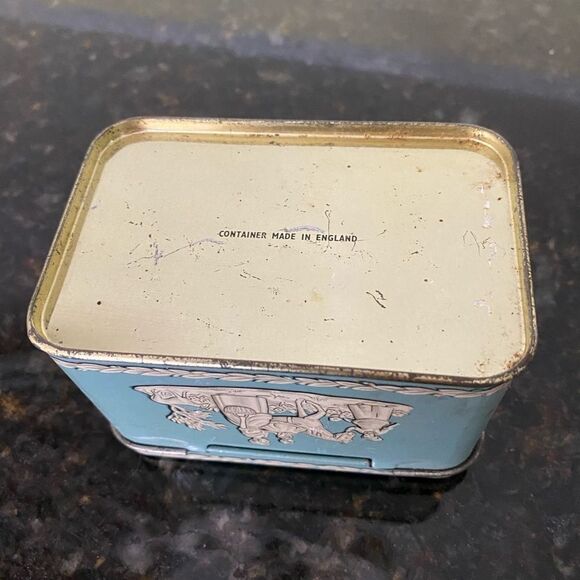 VTG Lt Blue *Victorian* Print Tea Tin ENGLAND - Picture 4 of 12